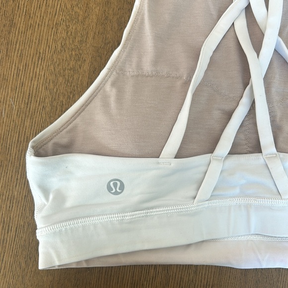 Lululemon high neck energy bra - Picture 4 of 5